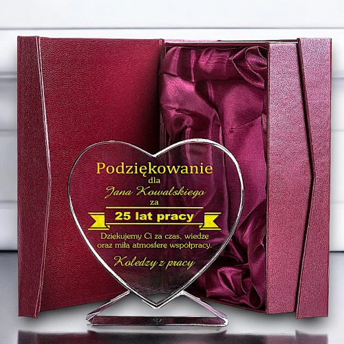 Serce za lata pracy dla pracownika
