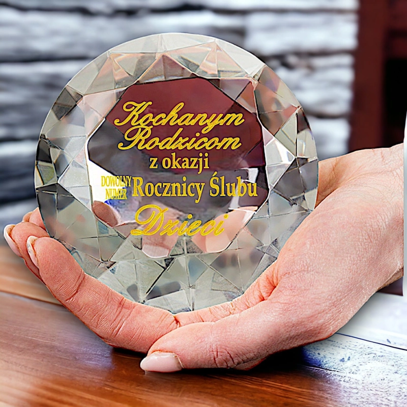 Grawerowana statuetka szklana z etui prezent dla rodziców urodziny rocznice 10 20 30 40 50 60 złote srebrne gody 0320W07b.jpg