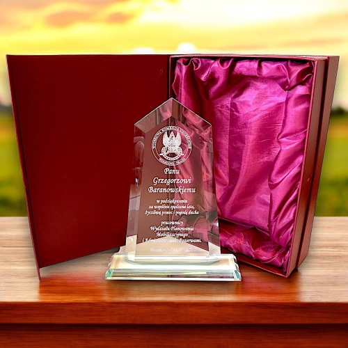 Prezent Biznesowy Podziękowanie za lata pracy służby - jednostka wojskowa - duża statuetka 26 cm - grawerowanie w cenie