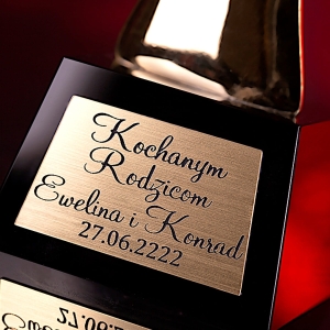 Grawerowana złota statuetka w kształcie serca z etui - trofeum statuetka podziękowania prezent na rocznicę ślubu 1-99 urodziny złote srebrne gody 0291c.jpg