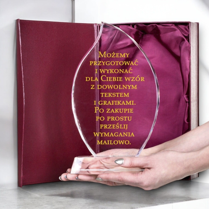 Kryształowa statuetka sportowa — zdjęcie 7