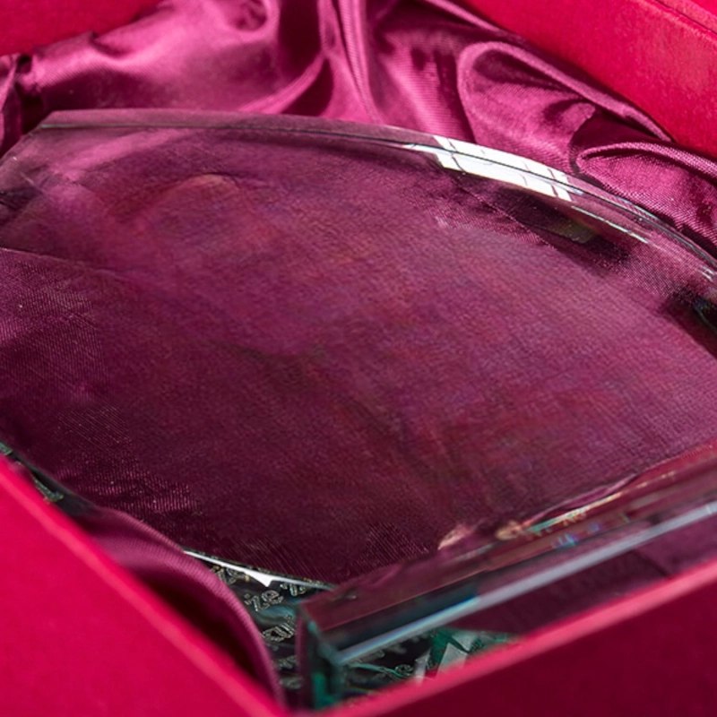 Nagroda za Osiągnięcia Trofeum za Zwycięstwo w Zawodach Sportowych - dowolny grawer w cenie + etui prezentowe puchar dyplom statuetka  0235c.jpg