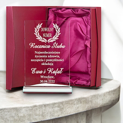 Statuetka Prezent na 10 20 30 40 50 60 Rocznicę Ślubu Jubileusz dla Rodziców Dziadków Rodziny Przyjaciół Znajomych - etui i grawer w cenie 0277W15b.jpg