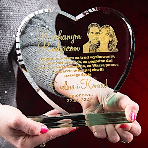 Grawerowana statuetka szklana ze zdjęciem grawerowanym prezent dla rodziców mamy taty babci dziadka dziadków znajomych na 1-99 urodziny rocznicę ślubu jubileusz firmy prezesa pracownika 0237d.jpg