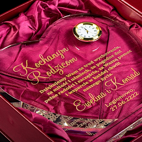 Grawerowana statuetka kryształ serce z zegarkiem etui prezent na 1-99 rocznica rocznicę ślubu jubileusz urodziny ślub dla mam taty rodziców dziadków babci dziadka mamy taty matki ojca FOTO W CENIE  0243f.jpg