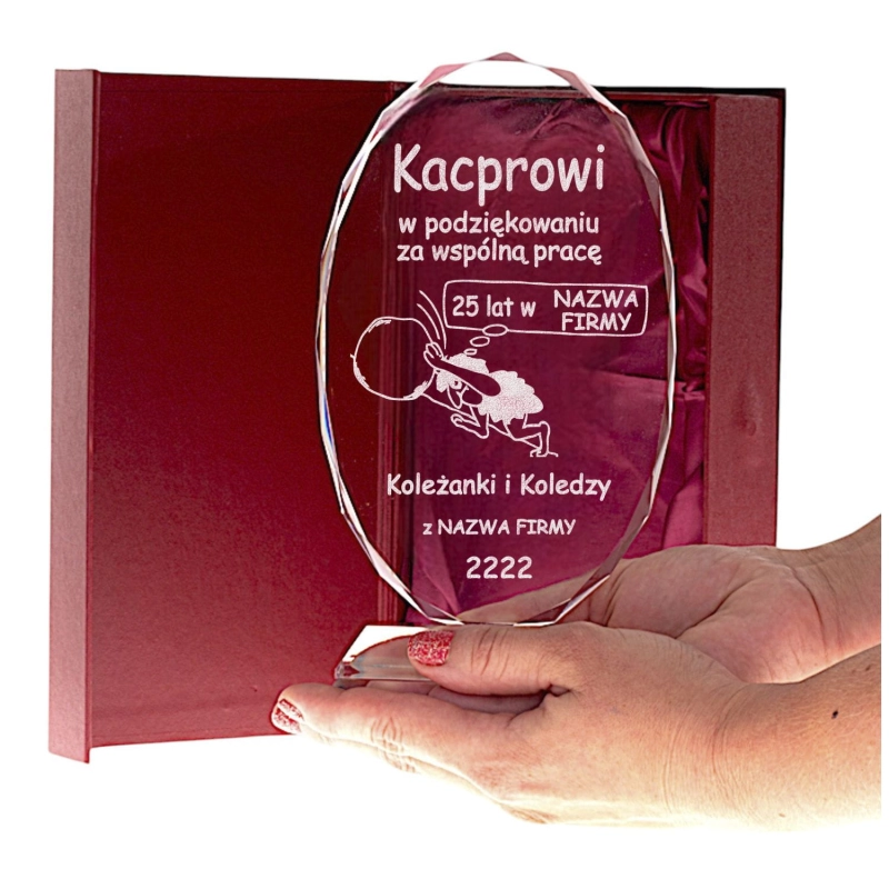 Grawerowana statuetka z etui luksusowy prezent upominek biznesowy dla szefa pracownika na emeryturę odejście dla kierownika dyrektora prezesa firmy współpracującej partnera wspólnika 0151W44a.jpg