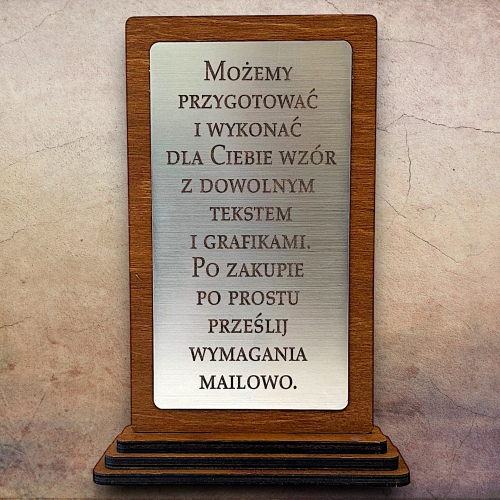 Elegancka i tania statuetka z Twoją grawerowaną dedykacją - istnieje możliwość zmiany dosłownie wszystkiego  0358W00d.jpg