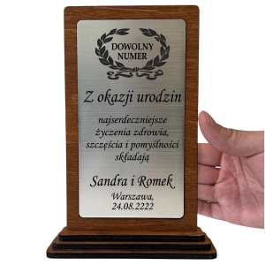 Tania Statuetka z Grawerem Prezent na 18 20 25 30 35 40 45 50 55 60 65 70 75 80 85 90 95 100 urodziny jubileusz  dla mamy taty babci dziadka znajomego przyjaciela 0358W07a.jpg