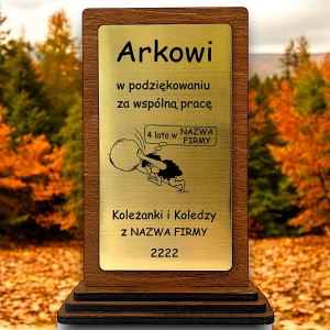 Tani i Zabawny Prezent dla Kolegi Koleżanki z Pracy na Jubileusz Zatrudnienia od Kolegów Szefa Kierownika - Statuetka Grawerowana 0358W18b.jpg