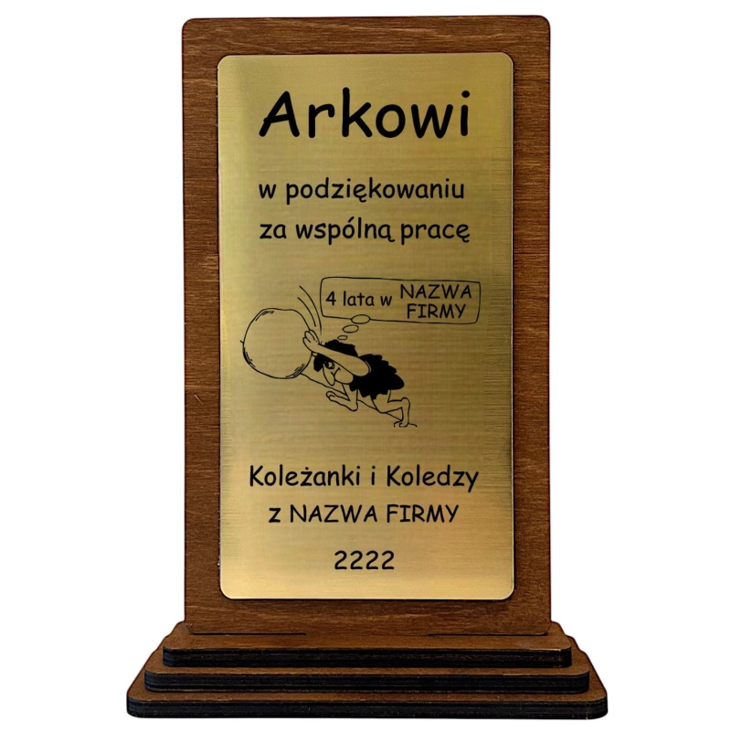 Tani i Zabawny Prezent dla Kolegi Koleżanki z Pracy na Jubileusz Zatrudnienia od Kolegów Szefa Kierownika - Statuetka Grawerowana 0358W18a.jpg