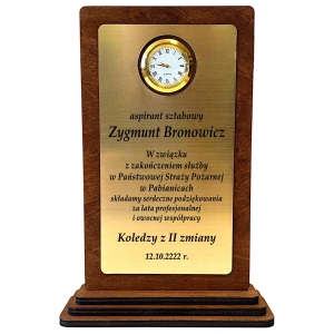 Piękna Tania Statuetka Trofeum Prezent Grawer dla Strażaka Awans Zakończenie Służby Odejście na Emeryturę  0359W14a.jpg