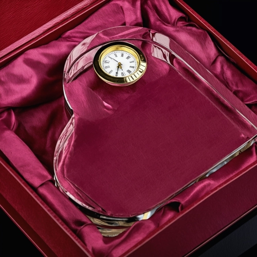 Piękne kryształowe Serce z Zegarkiem - prezent na dowolną okazję - zmiany graweru i etui w cenie 0244d.jpeg