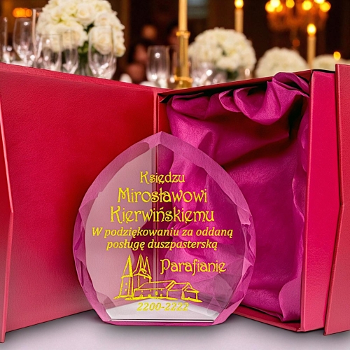 Kryształowa Statuetka z Grawerem – Elegancki Prezent dla Księdza, Proboszcza, Duszpasterza Rocznica Święceń 0149W46b.jpg