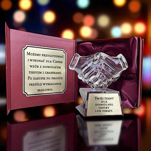 Upominek biznesowy - dla szefa pracownika firmy współpracującej - podziękowanie za współpracę kryształowa statuetka na każdą okazję biznesową rocznicę założenia firmy jubileusz otwarcia interesu 0363W00e.jpg