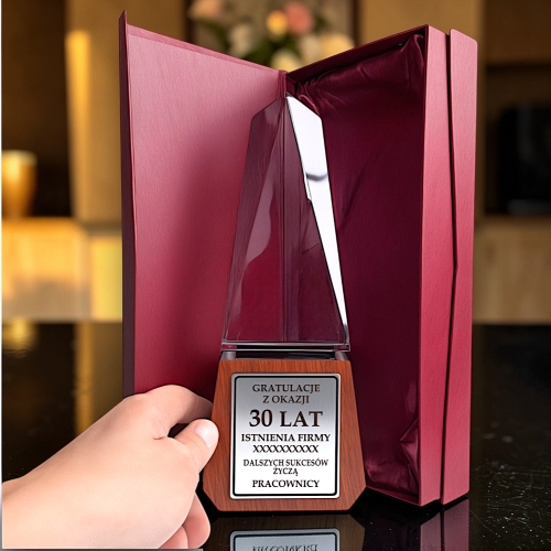 Upominek Biznesowy - Statuetka Grawerowana KRYSZTAŁ z DREWNIANĄ PODSTAWĄ z zegarkiem Złota i Srebrna 1-99 Rocznica Jubileusz założenia Firmy
