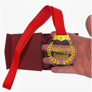 Tani Niedrogi Prezent dla na Dzień Dziadka 50 60 70 80 90 100 Urodziny Medal Kryształowy Pamiątkowy Etui w Cenie  0372W08a.jpg