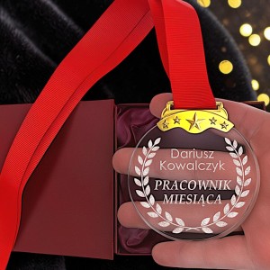 Medal dla pracownika na odejście z pracy z grawerem — zdjęcie 11