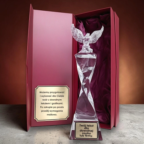 Piękna statuetka ORZEŁ KRYSZTAŁOWY 27 cm z dowolnym grawerem dla dowolnej osoby i na każdą okazję. W cenie grawer i etui prezentowe.  0370b6.jpg