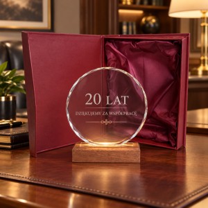Okrągła statuetka LED z personalizowanym grawerem na jubileusz firmy – model 0368