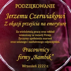 Kryształ z grawerem na emeryturę — zbliżenie graweru