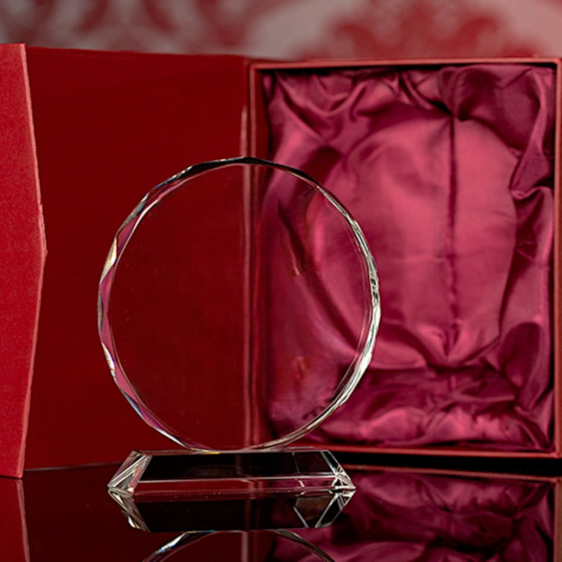Elegancki i szykowny prezent na urodziny - grawerowana statuetka kryształ - etui w cenie - wszystko można zmieniać