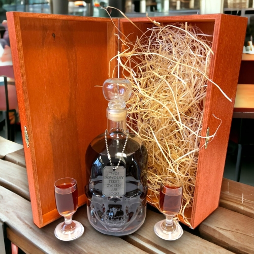 Karafka CZACHA na wieczór kawalerski panieński dla kolegi prezent grawerowana karafka 12